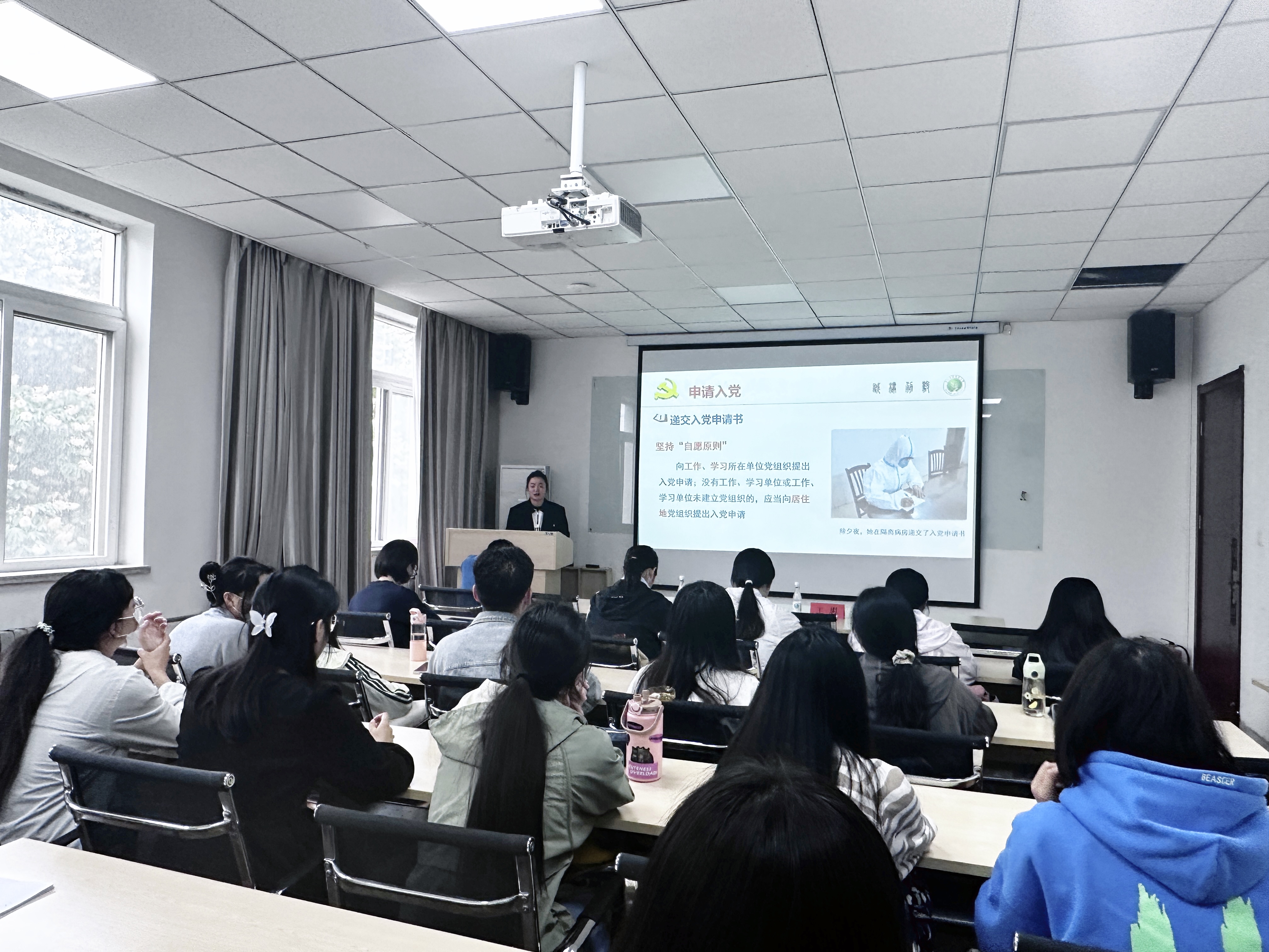 b82fce10d36b46229ca6b6a53a9e22d0.jpg b82fce10d36b46229ca6b6a53a9e22d0.jpg