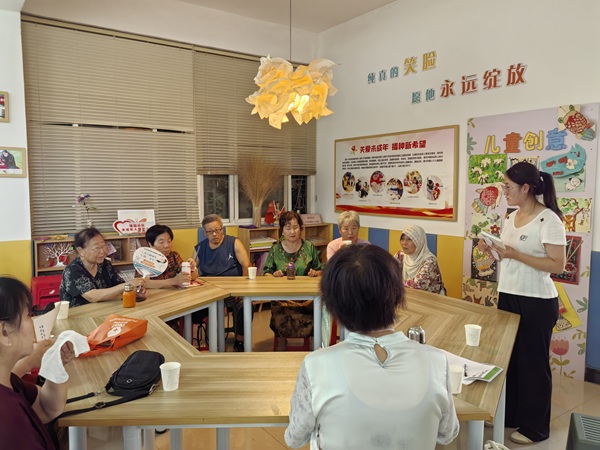 【1】专题座谈会.jpg