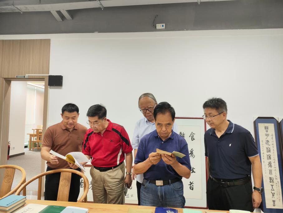 多位知名专家莅临学院考察指导农业农村部传统农业遗产重点实验室建设工作