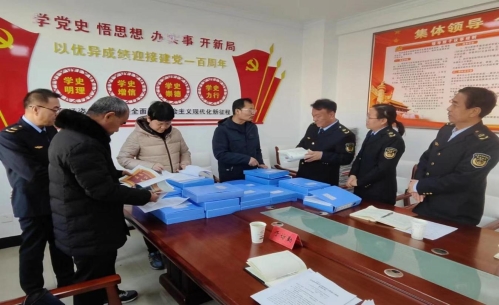 对嘉峪关市农业综合行政执法示范窗口创建工作进行核查.jpg